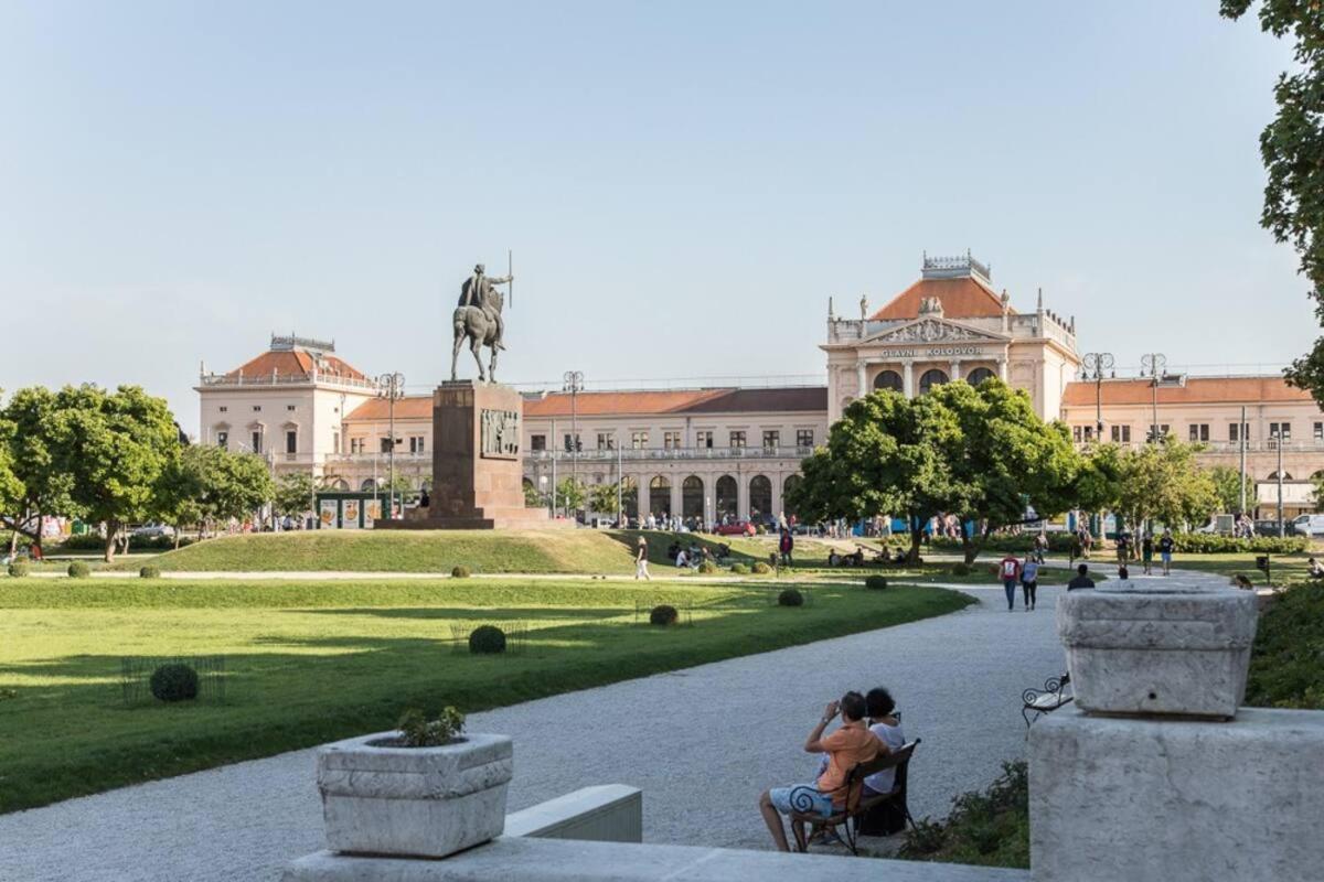 Lea And Maks'S City Apartment Urban Stay Zagreb Exterior foto
